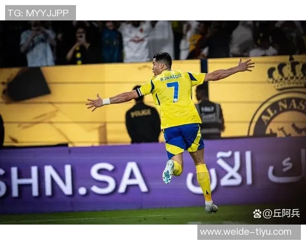 前利雅得胜利主帅卡斯特罗加盟格雷米奥C罗在评论区送上祝贺